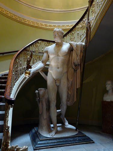 Desnudo heroico de Napoleón de Canova