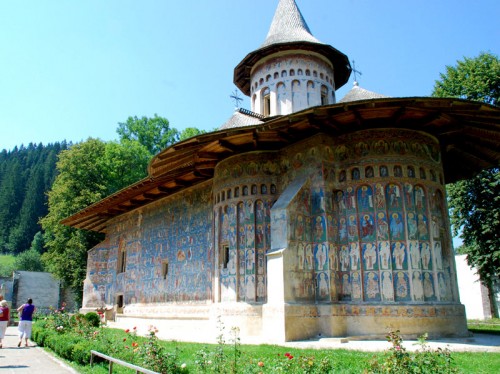 monasterio-de-Voronet