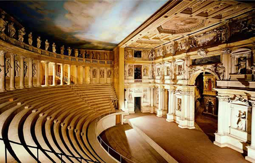 Teatro Olímpico de Vicenza de Palladio y Scamozzi